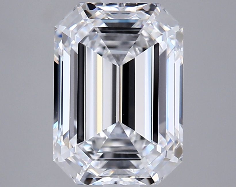 2.67 ct. emerald Lab Grown Diamond front image
