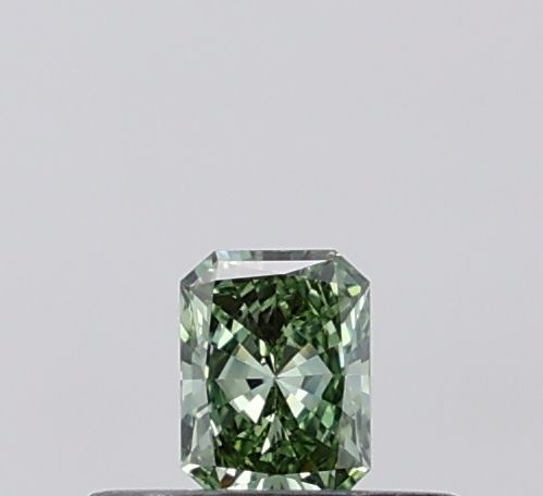 0.19 CT Fancy Vivid Green RADIANT