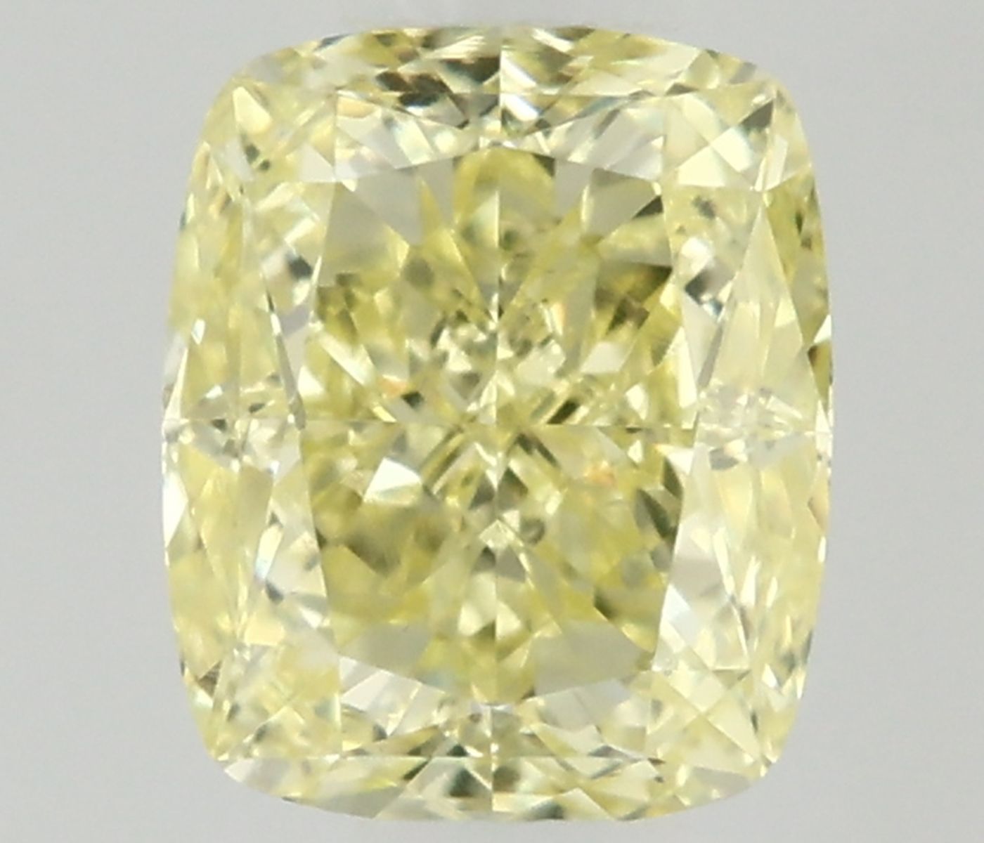 Diament 0.37 ct Fancy Yellow/VS2