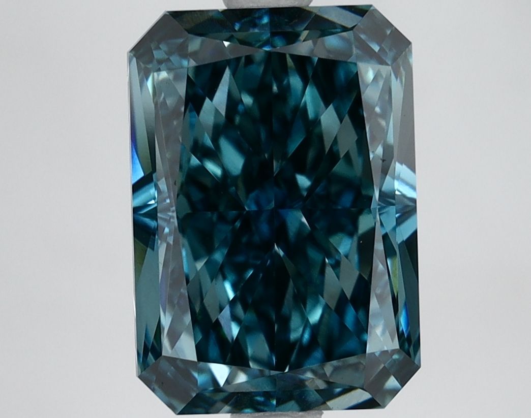 3.69 ct. radiant Lab Grown Diamond front image