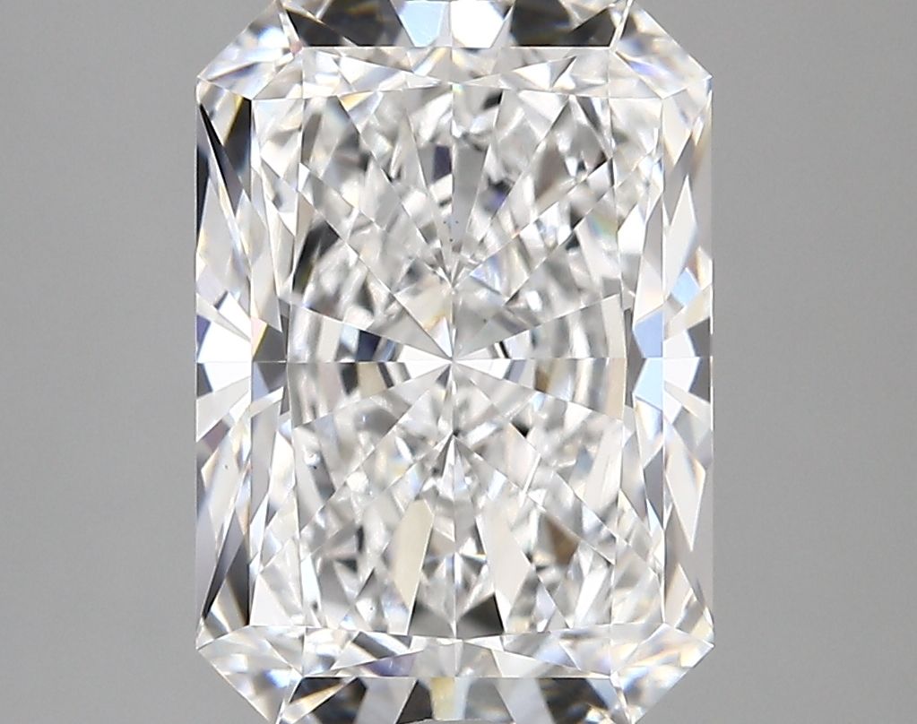 4.49 ct. radiant Lab Grown Diamond front image