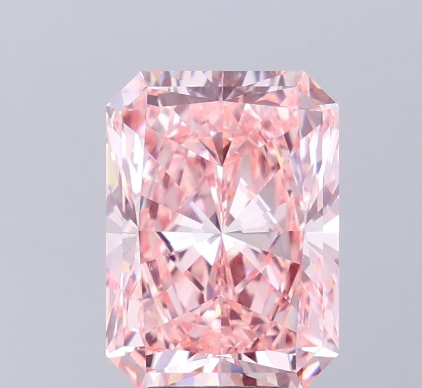 5.53 ct. radiant Lab Grown Diamond front image
