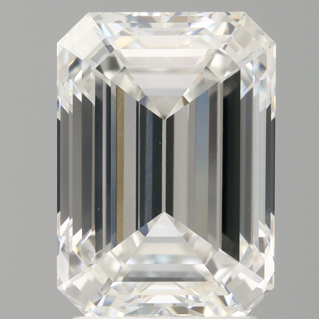 3.05 ct. emerald Lab Grown Diamond front image