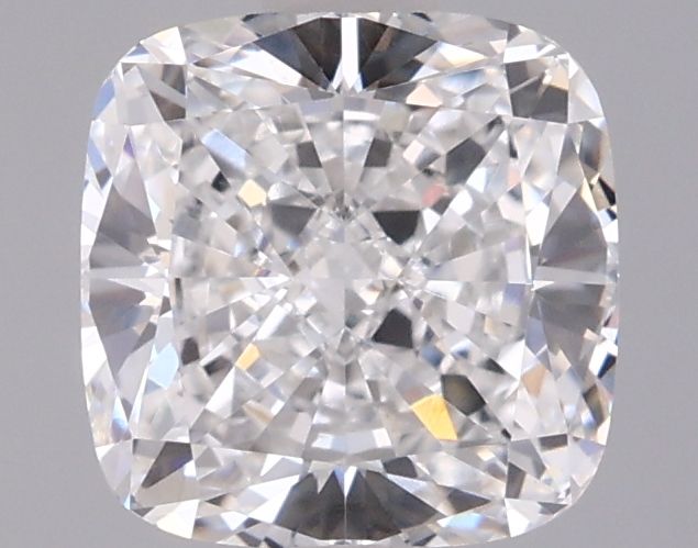 1.55 ct lab-grown Cushion modified Diamond