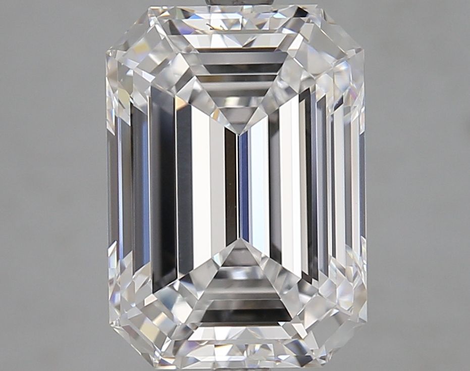 5.23 ct. emerald Lab Grown Diamond front image