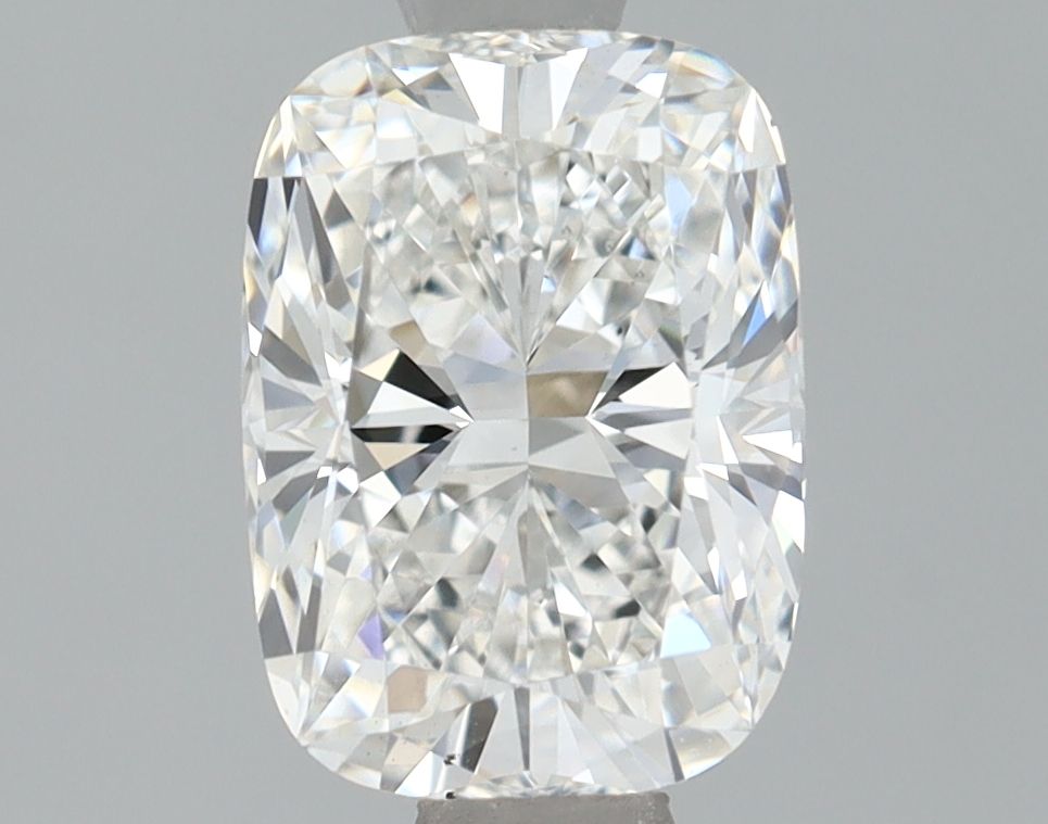 1.1 ct lab-grown Cushion brilliant Diamond