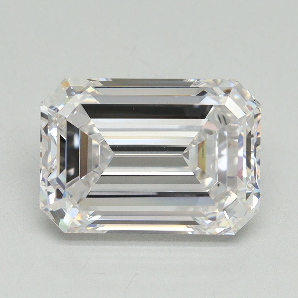 4.00 ct. emerald Lab Grown Diamond front image