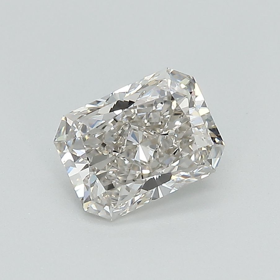 1.21 ct Radiant diamond