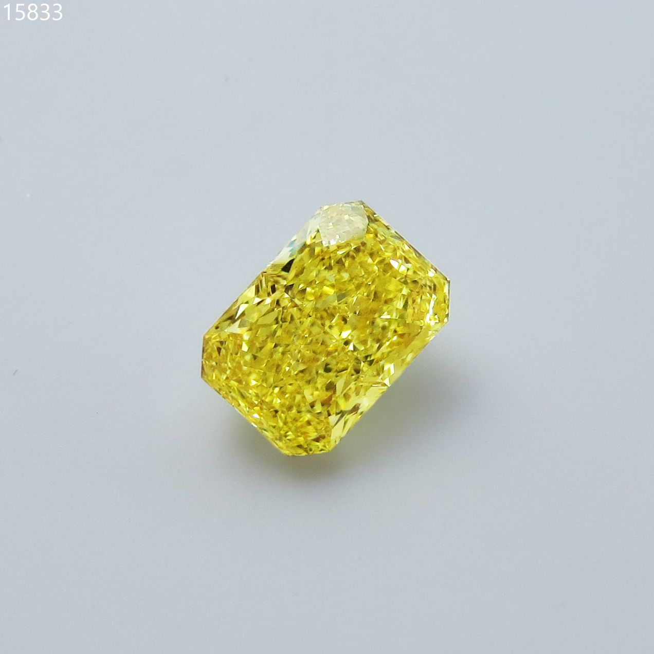 Diament 1.23 ct Fancy Vivid Yellow/VVS2