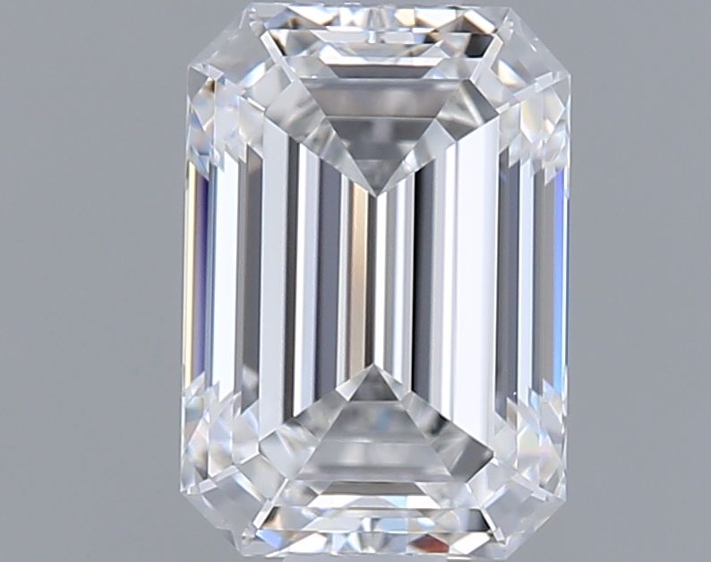 1.06 ct. emerald Lab Grown Diamond front image