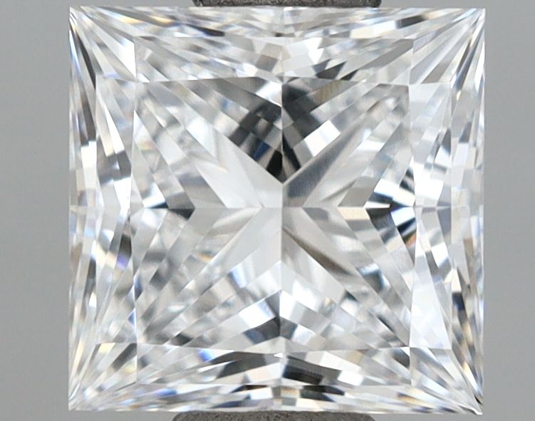 1.04 ct lab-grown Princess Diamond
