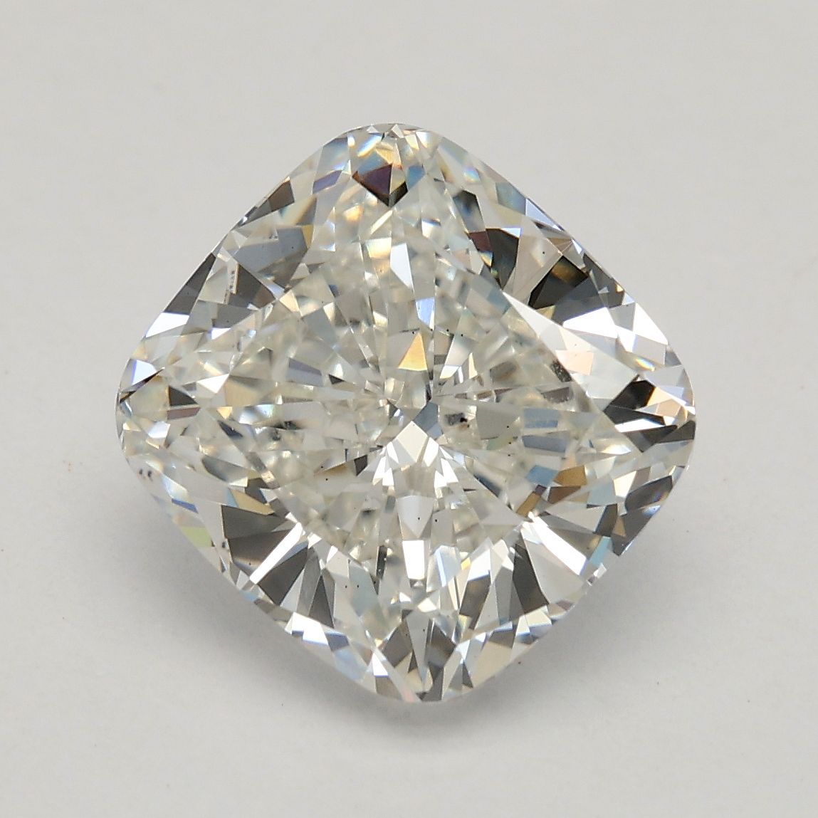 3.30 ct Cushion Brilliant diamond