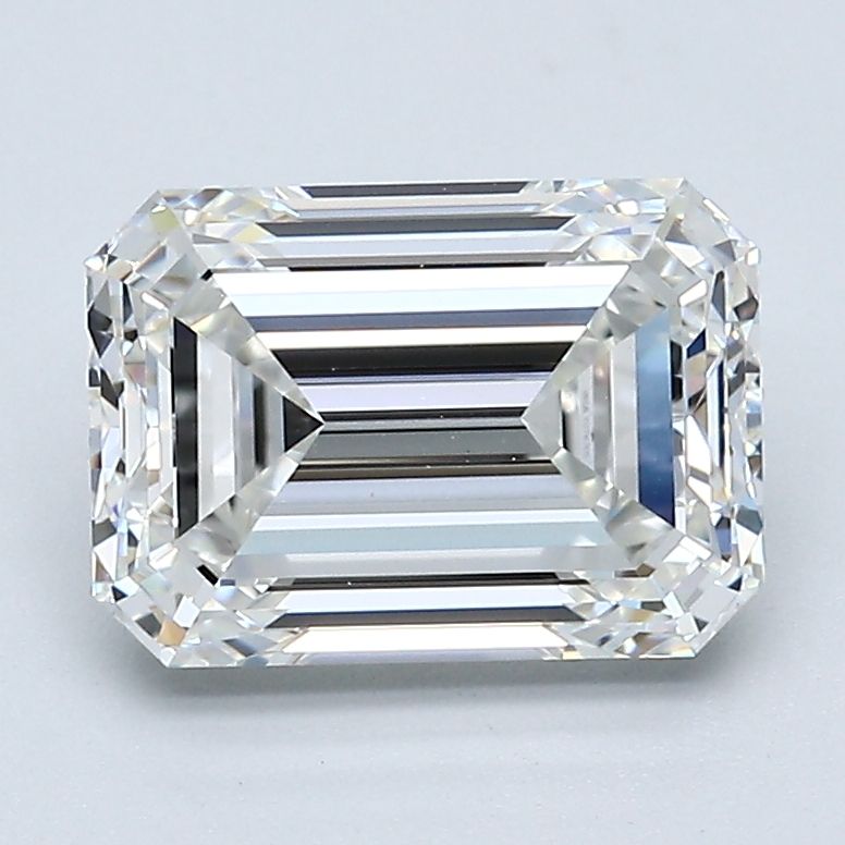 2.70 ct Emerald diamond