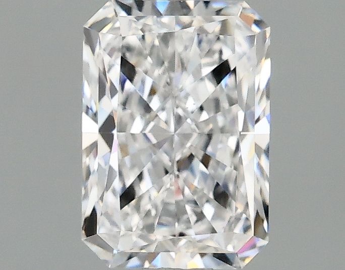 1.07 ct. radiant Lab Grown Diamond front image