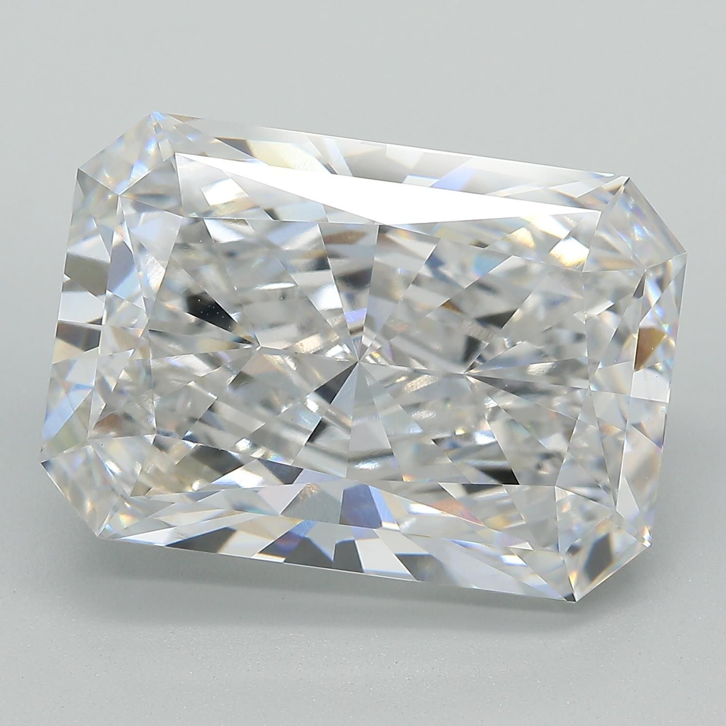 13.20 ct. radiant Lab Grown Diamond front image