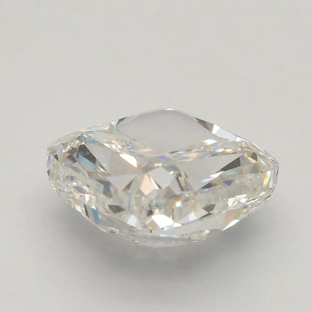 3.01 ct Cushion Brilliant diamond