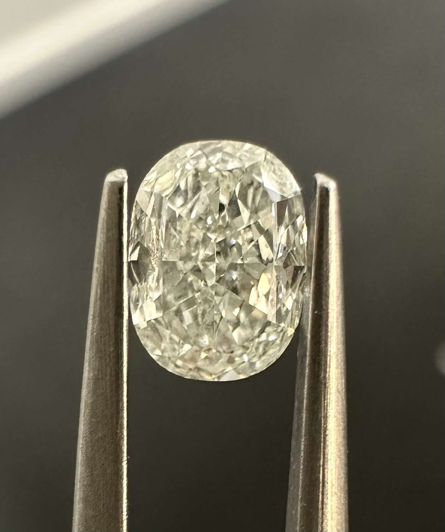 0.71 ct Cushion Brilliant diamond