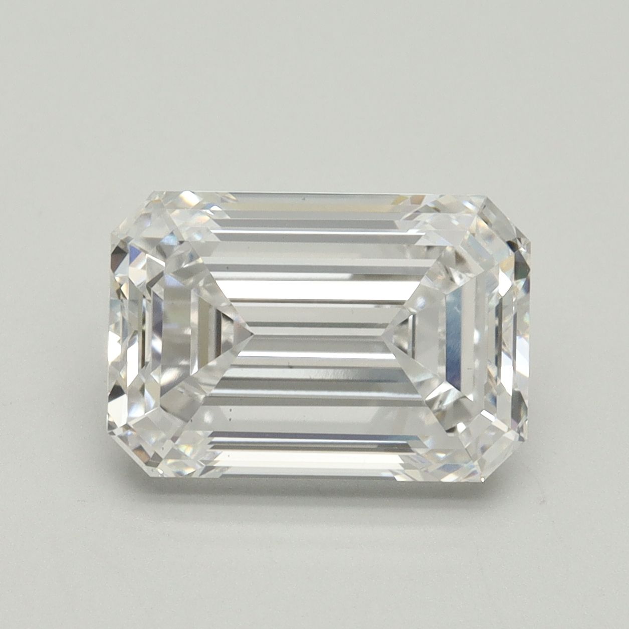 4.57 ct. emerald Lab Grown Diamond front image