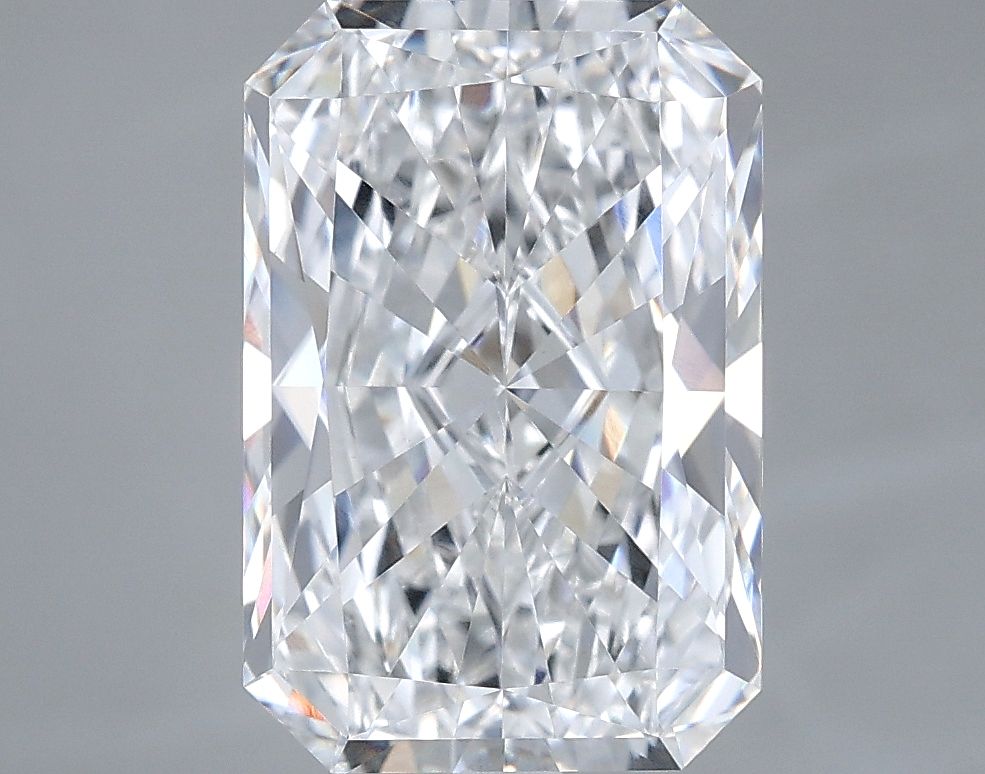4.01 ct. radiant Lab Grown Diamond front image
