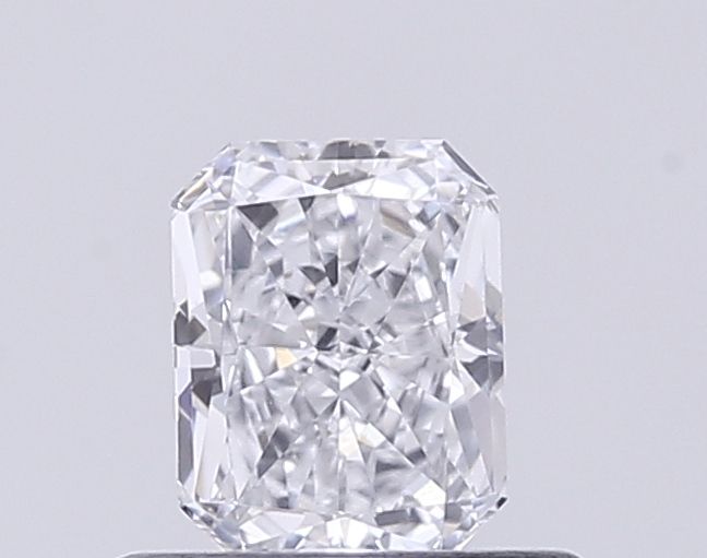 0.47 ct lab-grown Radiant Diamond
