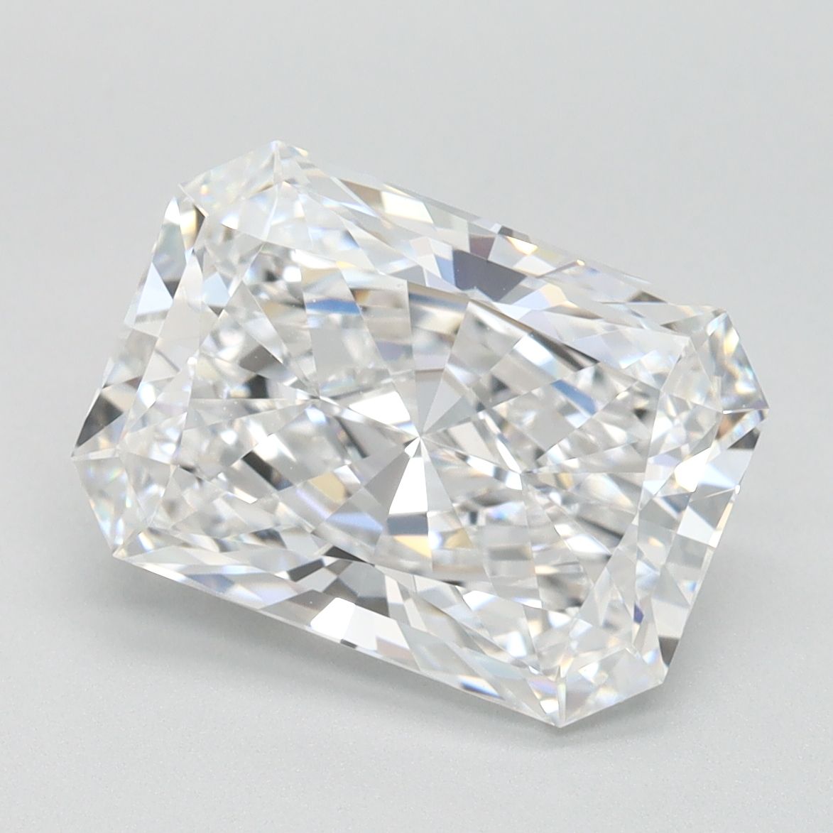 3.19 ct. radiant Lab Grown Diamond front image