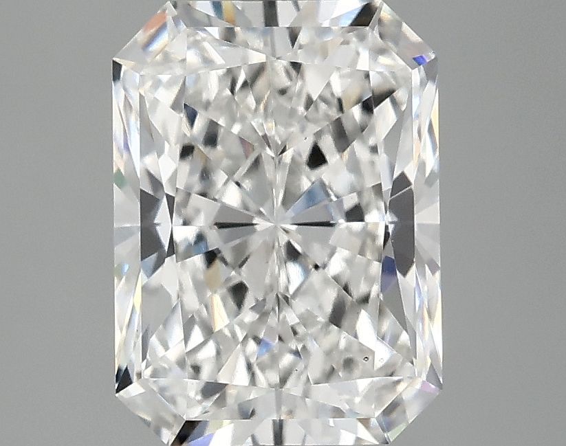 2.77 ct. radiant Lab Grown Diamond front image