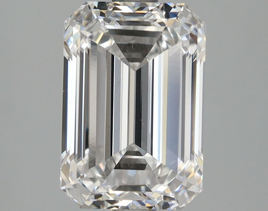 3.05 ct. emerald Lab Grown Diamond front image