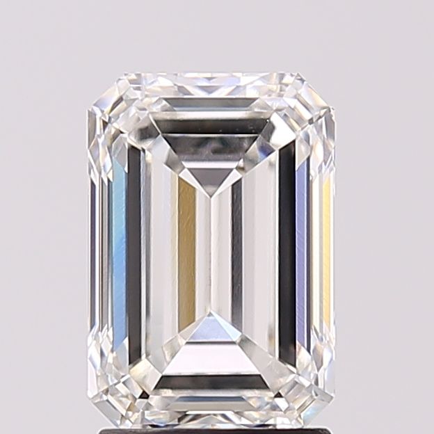 2.53 ct Emerald diamond