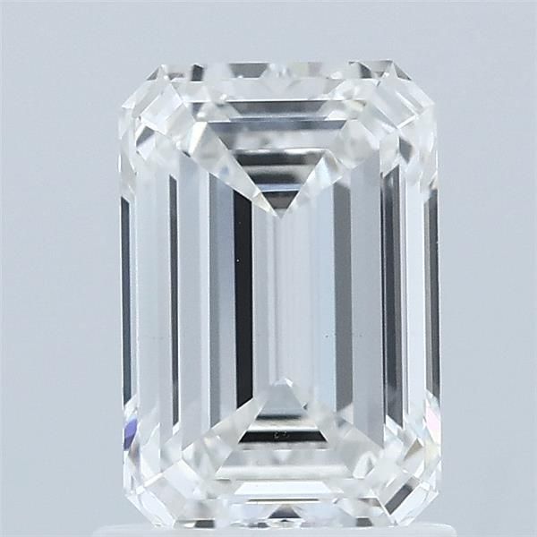 1.33 ct. emerald Lab Grown Diamond front image