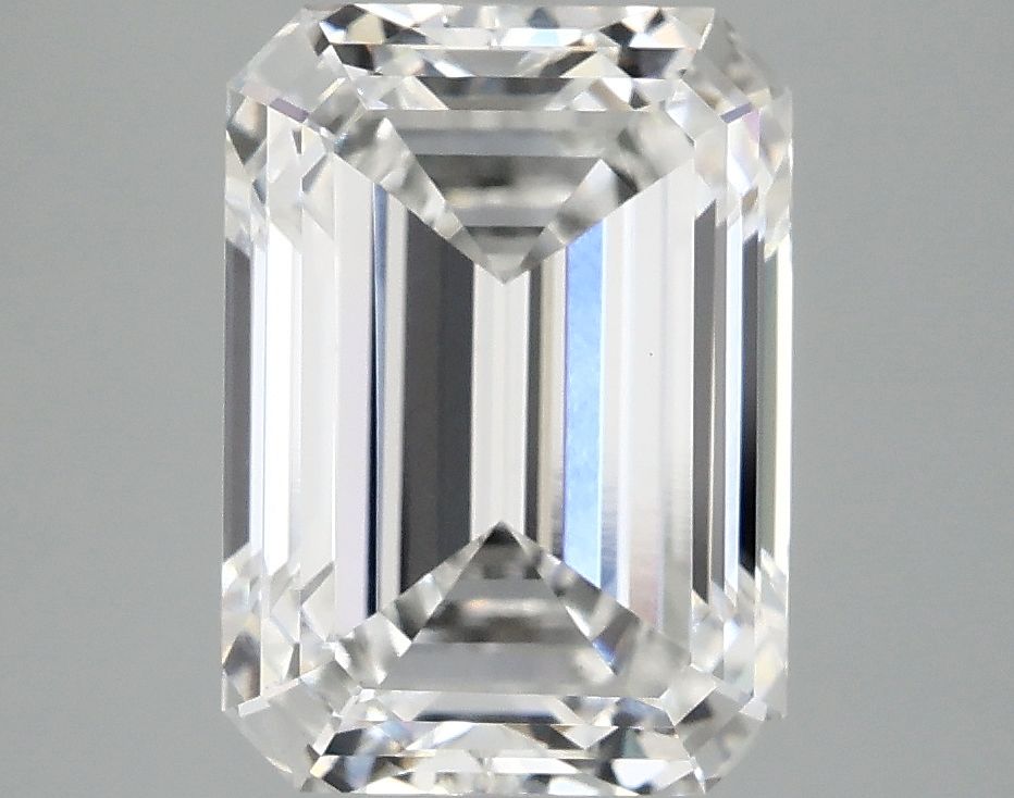 4.09 ct. emerald Lab Grown Diamond front image