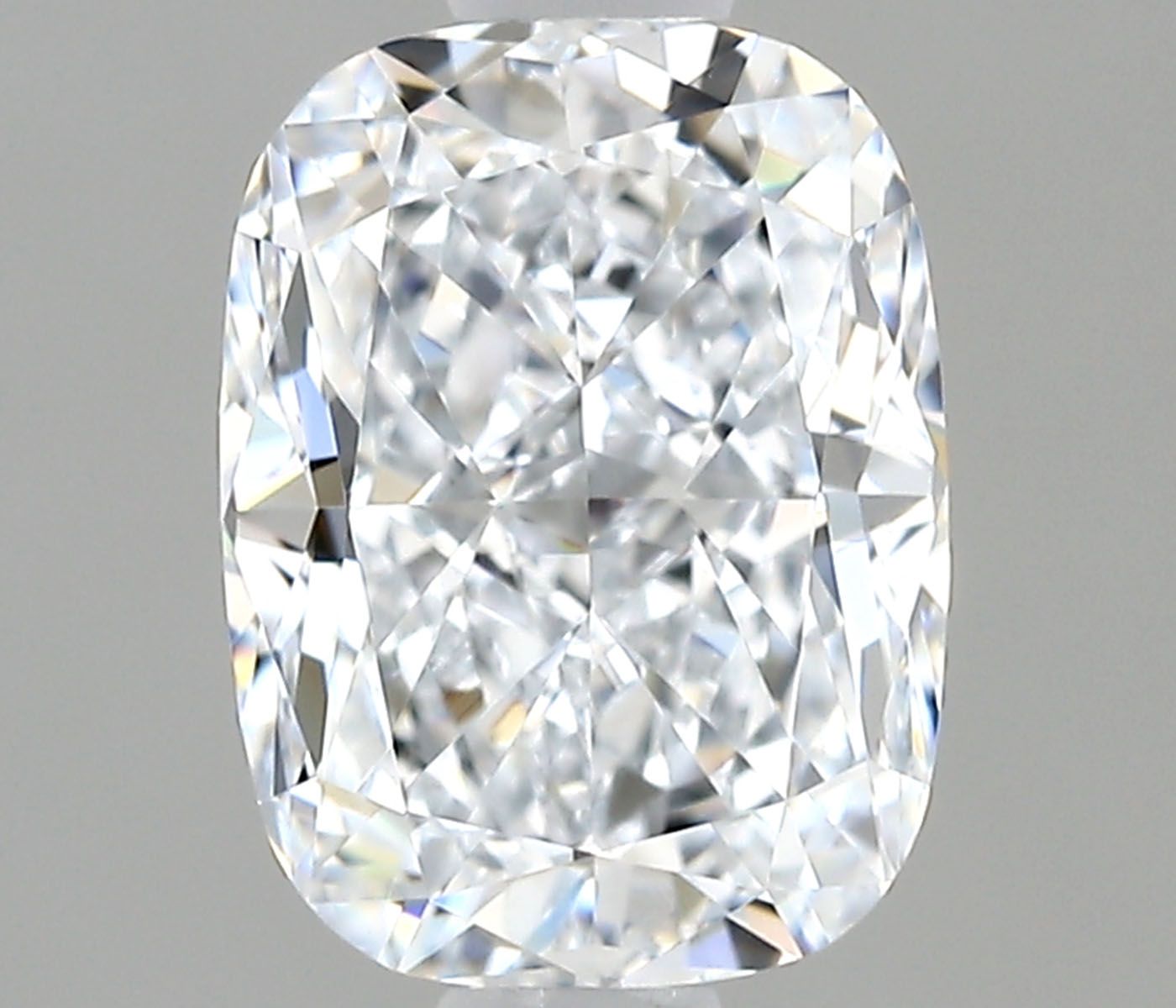 1.15 ct lab-grown Cushion modified Diamond