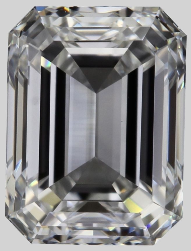 0.56 ct Emerald diamond
