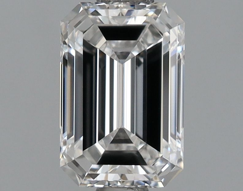 1.04 ct lab-grown Emerald Diamond
