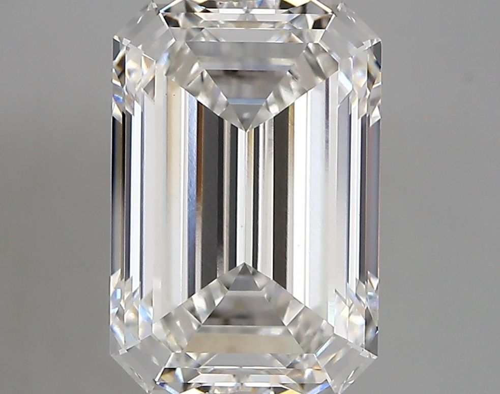 4.06 ct. emerald Lab Grown Diamond front image