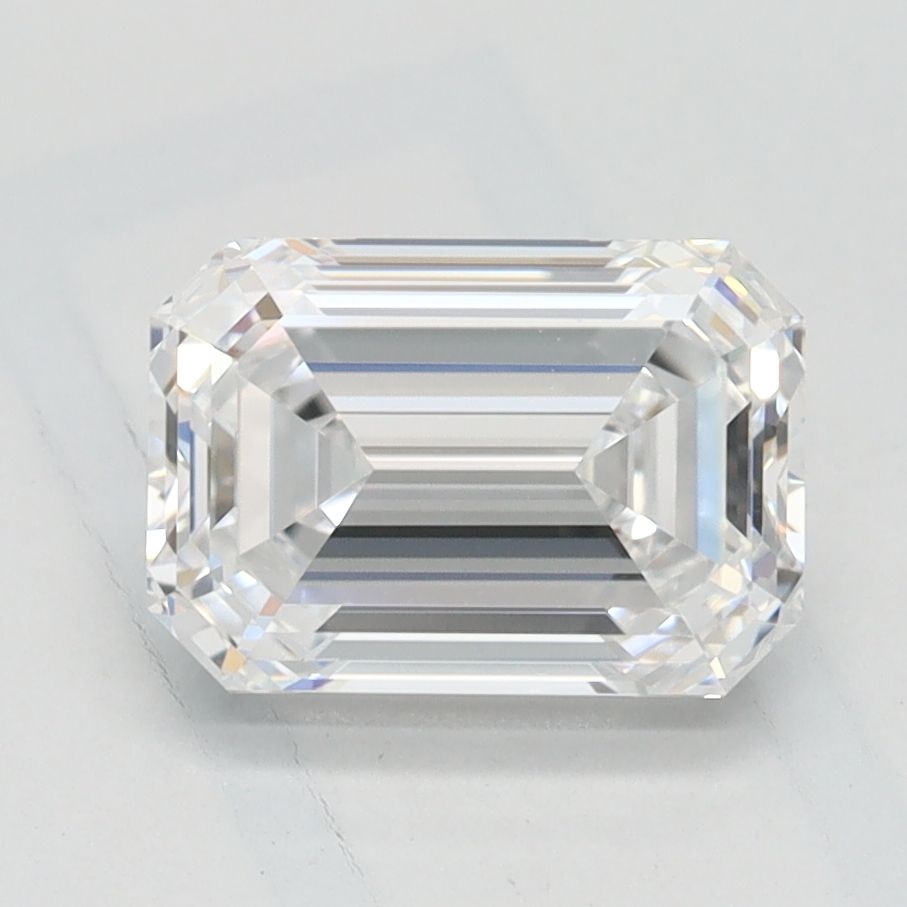 1.53 ct. emerald Lab Grown Diamond front image