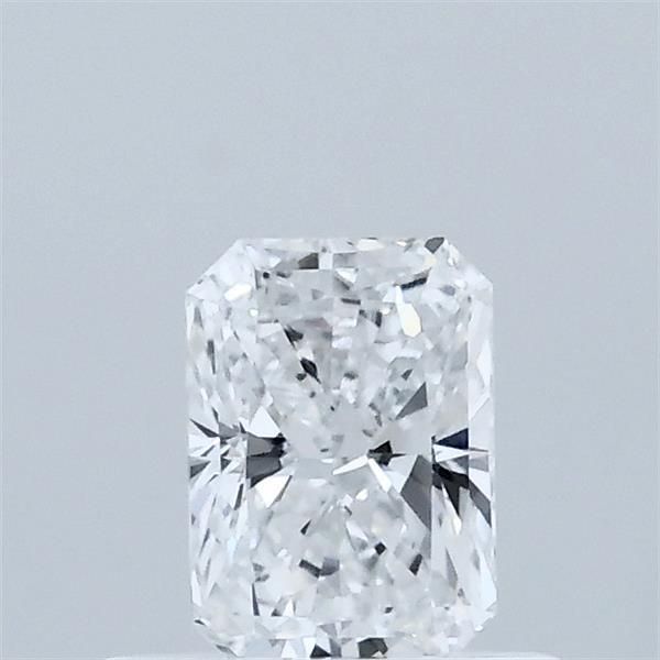 0.54 ct lab-grown Radiant Diamond