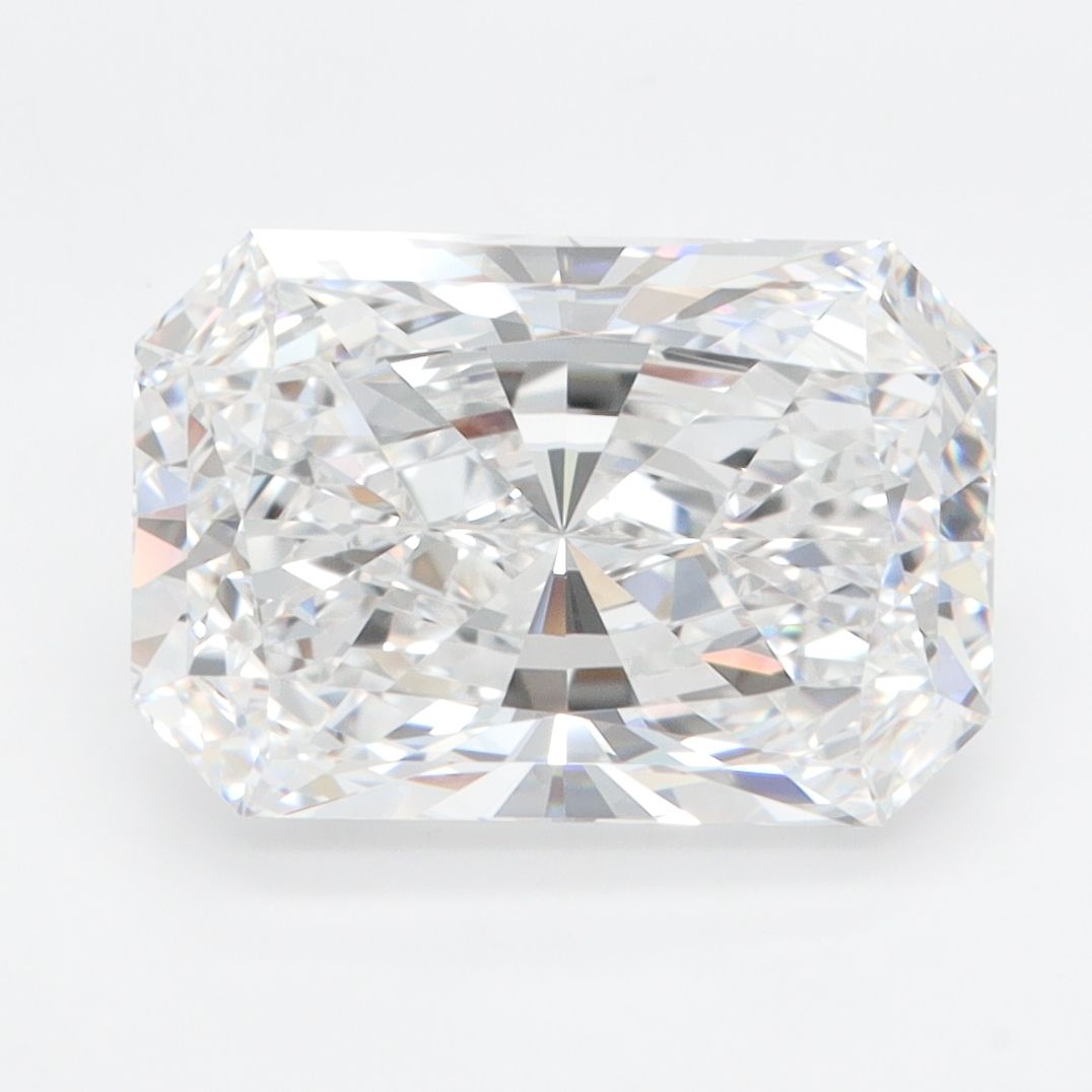 4.26 ct. radiant Lab Grown Diamond front image