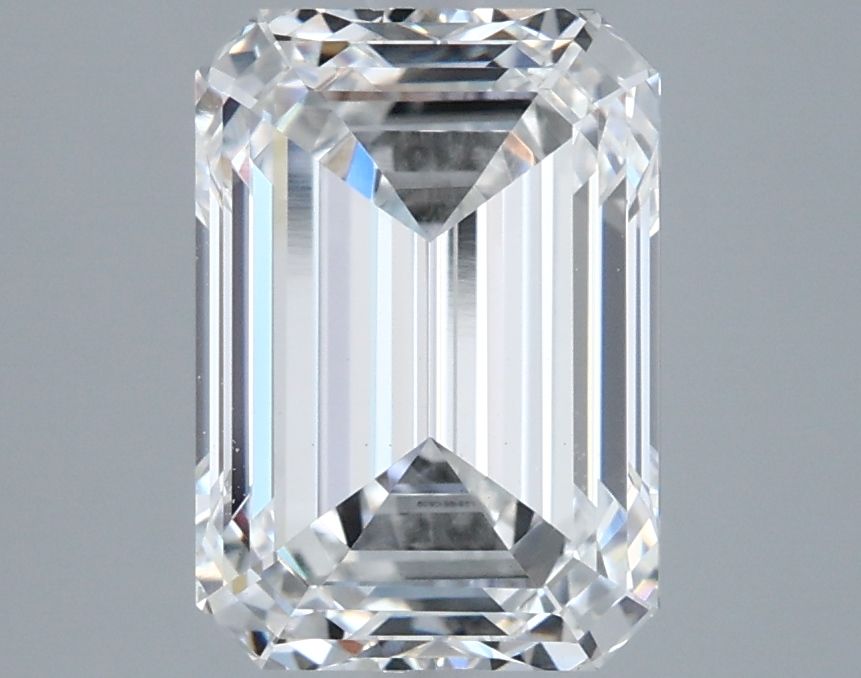 3.05 ct. emerald Lab Grown Diamond front image