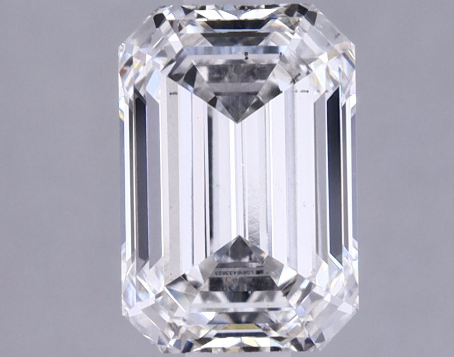 1.74 ct. emerald Lab Grown Diamond front image