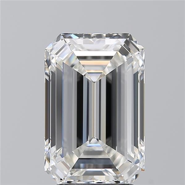 3.21 ct Emerald diamond