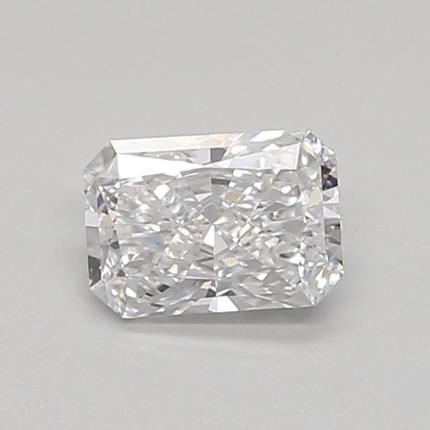 0.45 ct lab-grown Radiant Diamond