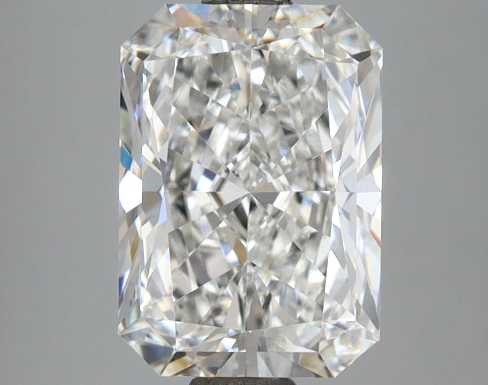 3.07 ct. radiant Lab Grown Diamond front image
