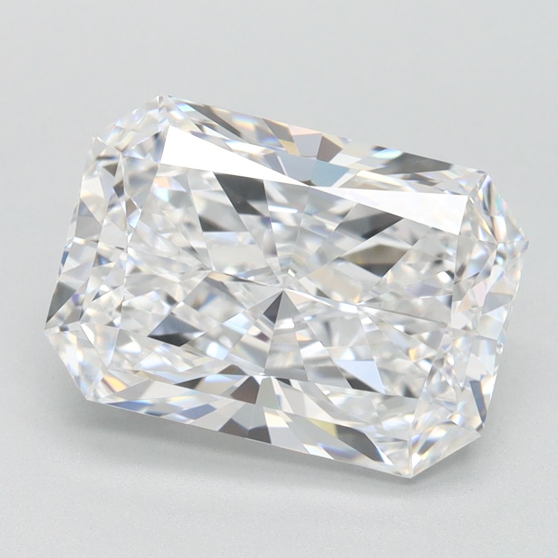 3.22 ct. radiant Lab Grown Diamond front image