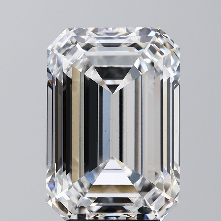 5.10 ct. emerald Lab Grown Diamond front image