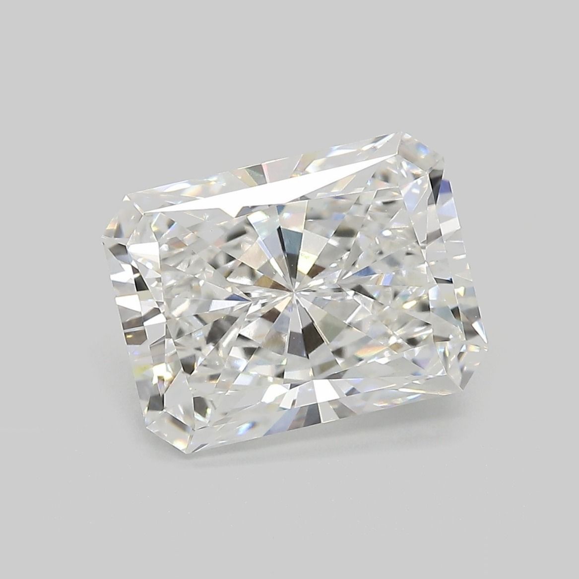 1.05 ct. radiant Lab Grown Diamond front image