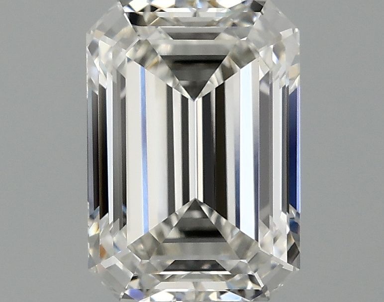 0.99 ct. emerald Lab Grown Diamond front image