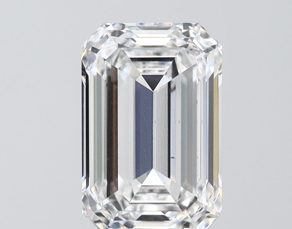 3.04 ct. emerald Lab Grown Diamond front image