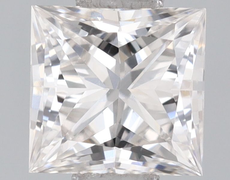 0.54 ct. princess Lab Grown Diamond front image