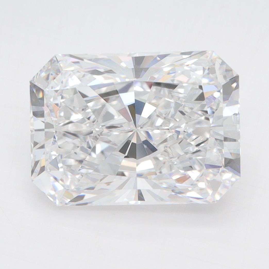 4.26 ct. radiant Lab Grown Diamond front image