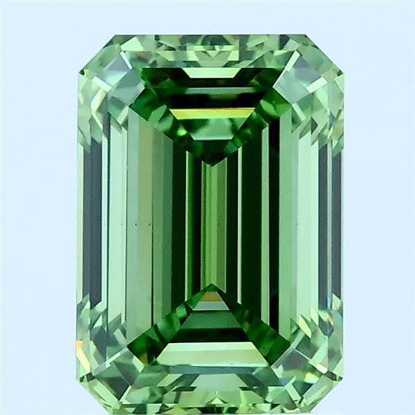 2.01 ct Emerald diamond